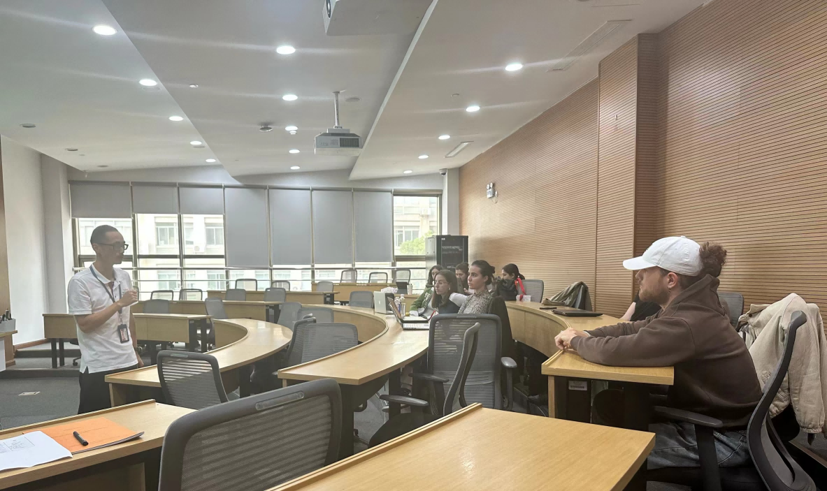 1698650240920084127.png 1698650240920084127.png