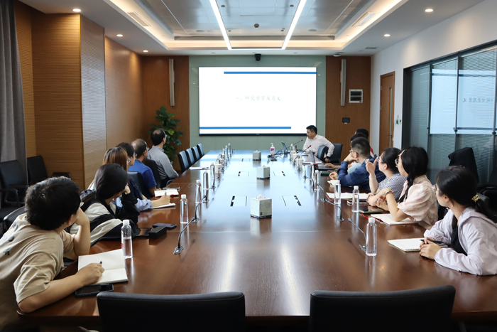 1729581464361051541.jpg IMG_5932.jpg