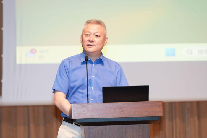 1730449748247021963.jpg 王伟致辞2.jpg