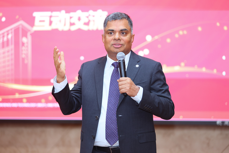 1749628623521051535.jpg 111.jpg